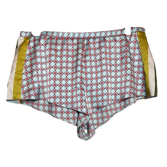 Victoria's Secret Pajama Shorts Satin Silky Geometric Mediterranean Large - Picture 1 of 4